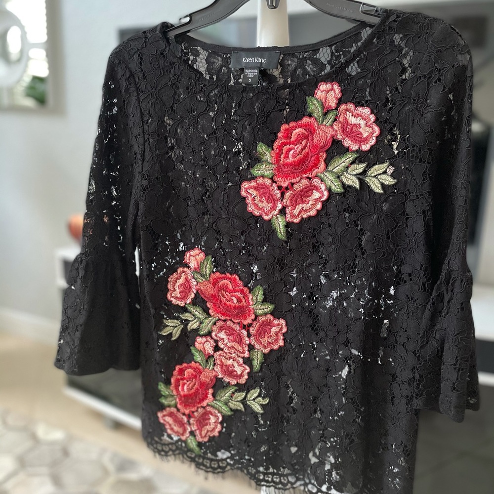 KAREN KANE BLACK LACE BLOUSE